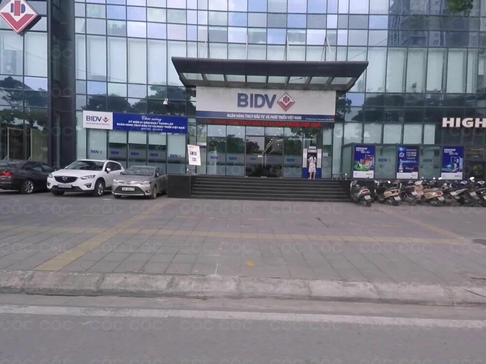 Lắp đặt máy chấm công khuôn mặt cho toàn bộ phòng giao dịch của Ngân hàng BIDV - Chi nhánh Đông Đô