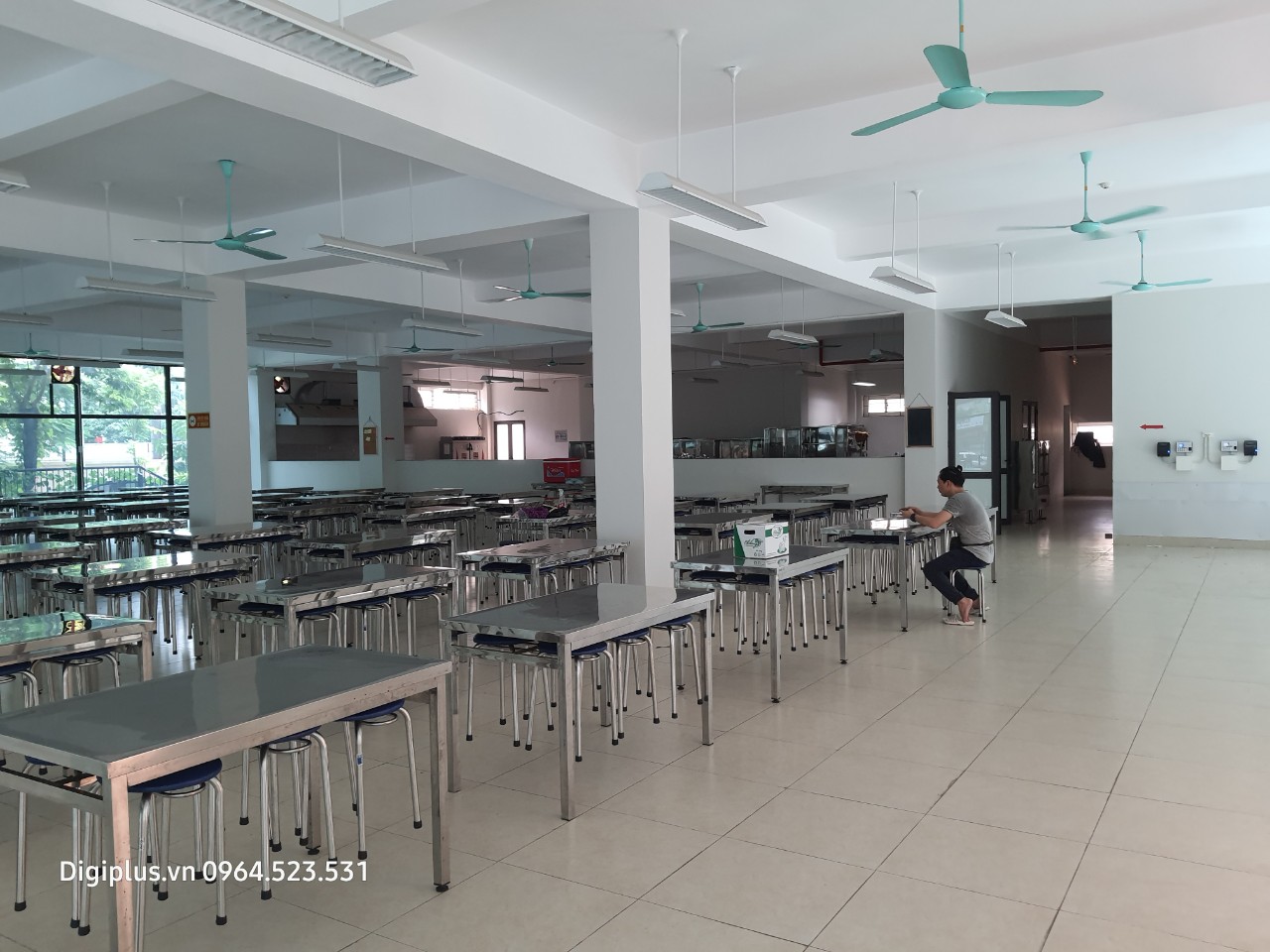 Hoàn thành hệ thống phần mềm quản lý suất ăn tại Canteen trường THPT Mỹ Đình