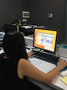 Lắp đặt máy chấm công có pin lưu điện tại công ty CETECH 2