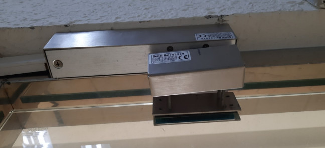 Hướng dẫn lắp đặt thiết bị kiểm soát cửa ra vào dùng khóa thả chốt 13 dua bat